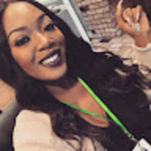 Meet your Posher, Janaya